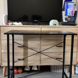 32” Computer desk