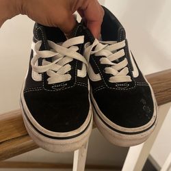 Size 13.0 Girl Vans