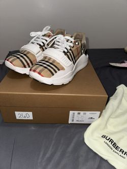 Burberry Shoes
