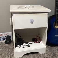 1 Drawer Bedside Table