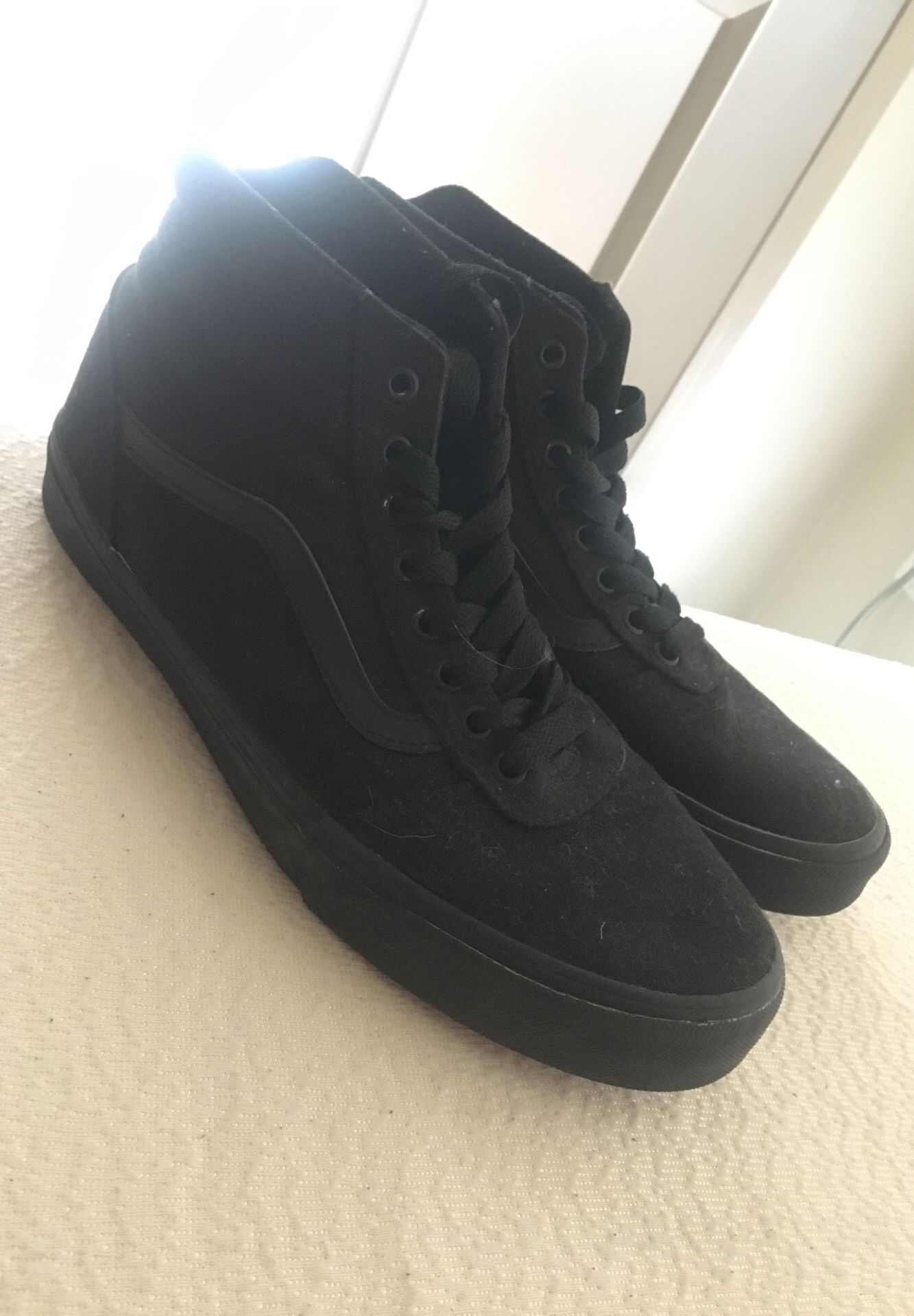 Vans high tops 10.5