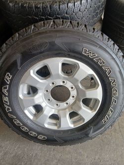 Ford rims 8 lug $850