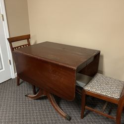 Vintage Lexington Chair Company Drop Leaf Table