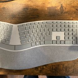 Microsoft Wireless Ergonomic Keyboard