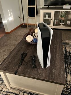 PS5 CONSOLE