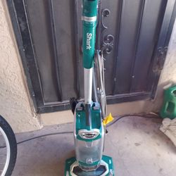 Sharks vacuum work great