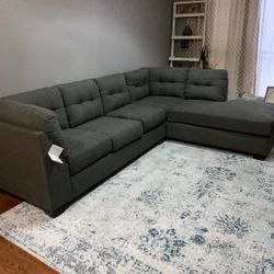 BRAND NEW GRAY SECTIONAL SOFA 