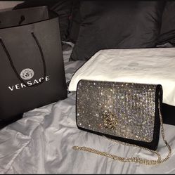 BRAND NEW AUTHENTIC VERSACE PURSE 