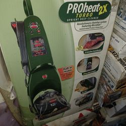 BISSEL CARPET CLEANER