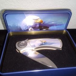Brand New Collectable Eagle Tin with Eagle Lock Back Handle.