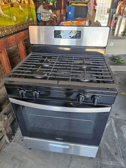 4 Burner Gas Stove