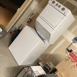 Washer/dryer stacked Set  “Electric Power”