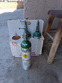 Oxygen bottles