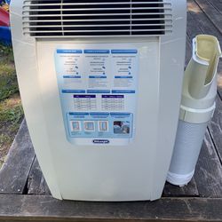 12,000 btu Air conditioner works!