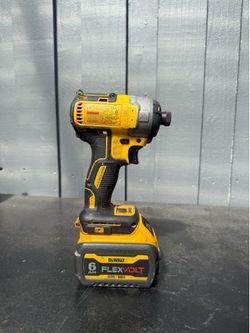 Dewalt impact and 6ah flex volt battery