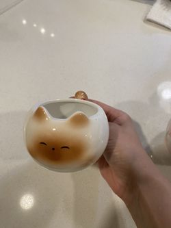 Cut Cat Mug 13$ Each New 
