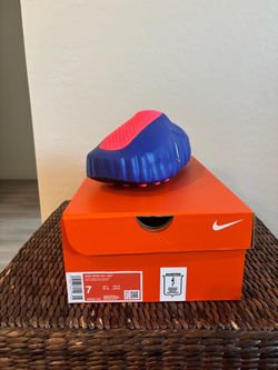 Nike Mind 001 Spiderman Size 7