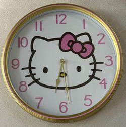 Hello Kitty Clock