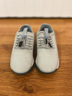 Clove Women's Classic - Grey Matter