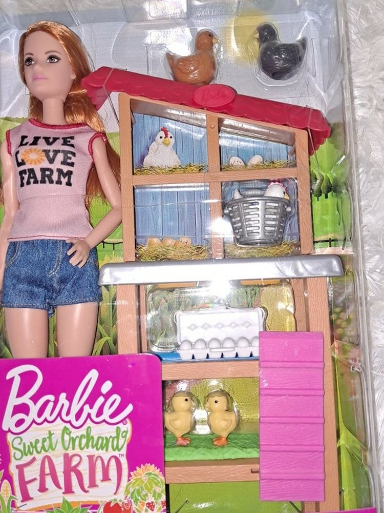 Barbie Sweet Orchard Farm