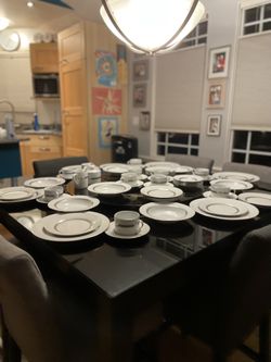 Imperial Platinum China  (6) 5 Pc. Place Settings +