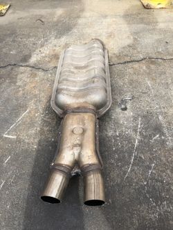 Bmw e60 resonator