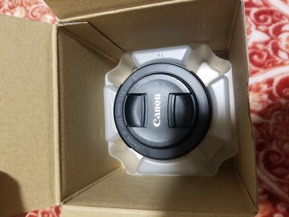 Canon Rebel G 35mm Film Camera with 50mm 1.8 STM Lens for Sale in Wasco