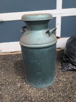 Antique dairy milk container