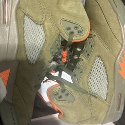 Jordan 5 Olive