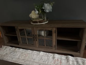 Console table