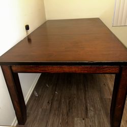 Family Dining Table (10)