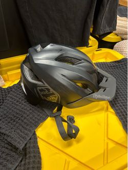 Troy Lee Designs MIPS Mountain Bike Helmet