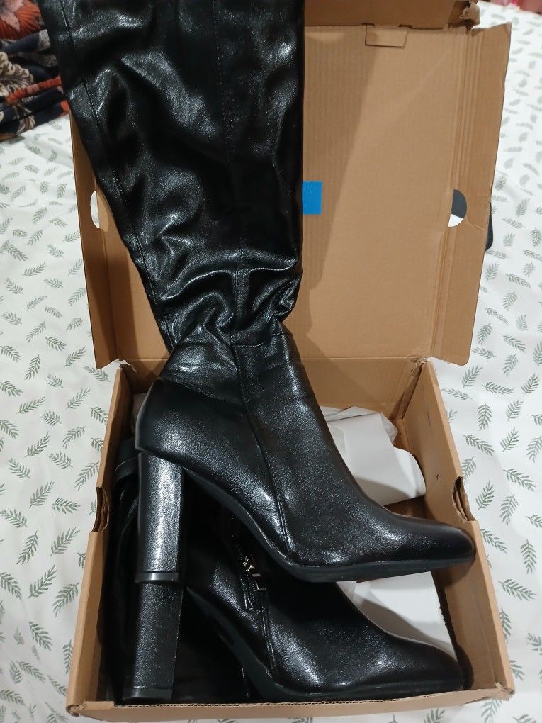 Black Heel Boots