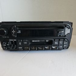 02-07 Chrysler Dodge Jeep AMFM CD Cassette Factory OEM Car Radio P0(contact info removed)AB