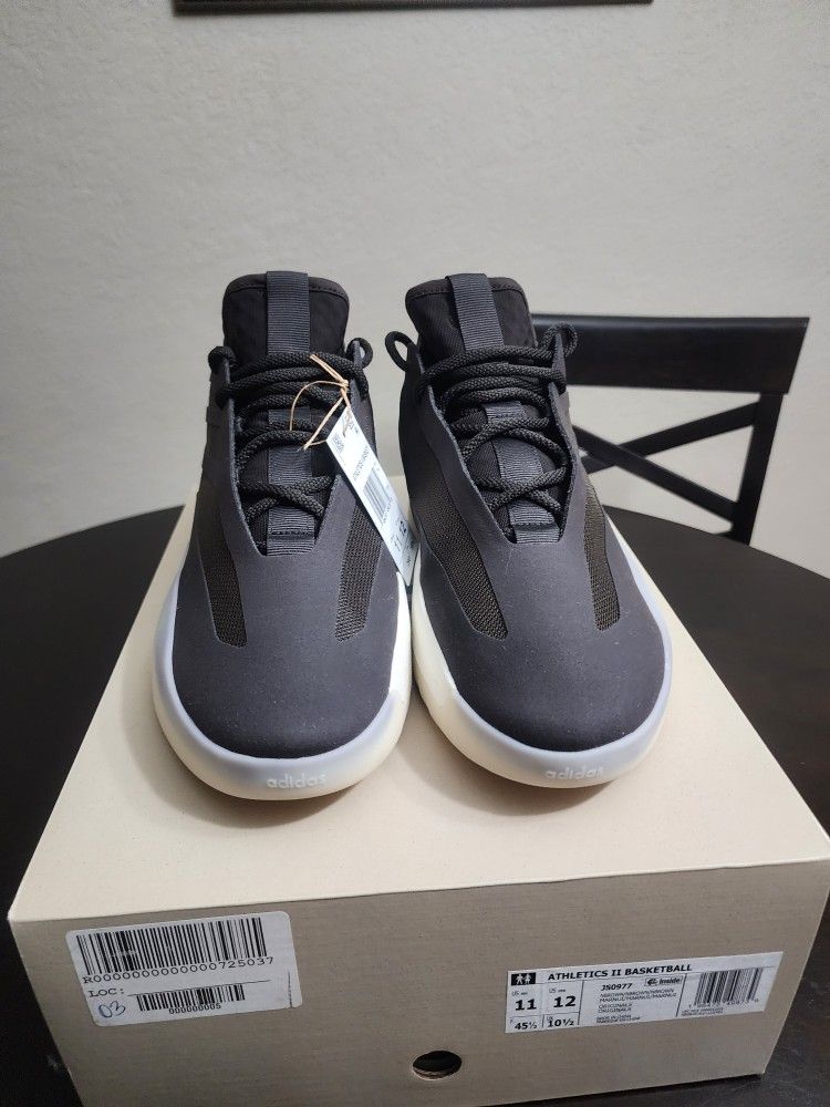 Adidas Athletics II Basketball "Fear Of God" (Size 11) Excellent Condition Like New