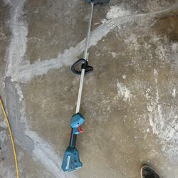 Makita  Weed Wacker
