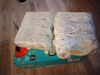 Pampers size 4