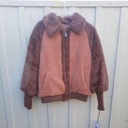 Women's UGG Augusta Sherpa Jacket Size Small & Medium Available $85 Each