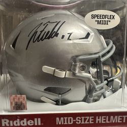 Justin Fields Signed Ohio State Buckeyes Riddell Speedflex Midi Helmet Beckett