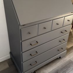 💛 Ethan Allen Newly Refinished Secretary Desk / Dresser – 🚚 Delivery Available