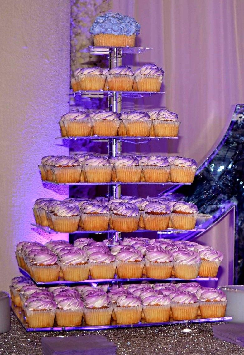 7 Tier Cupcake Stand