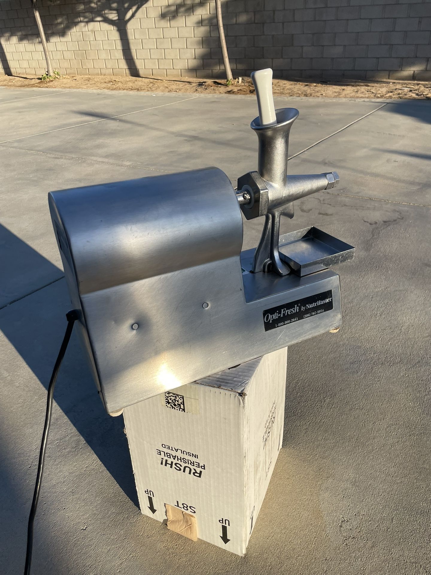 Opti-fresh professional Wheatgrass juicer