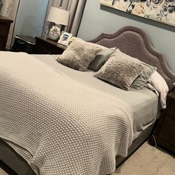 Queen Bed Frame 