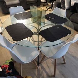Table And Chairs 