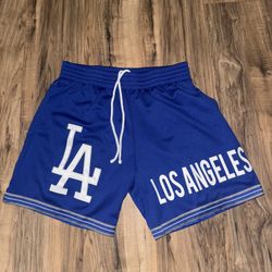 New Men’s Size Medium Mitchell & Ness LA Dodgers Shorts 