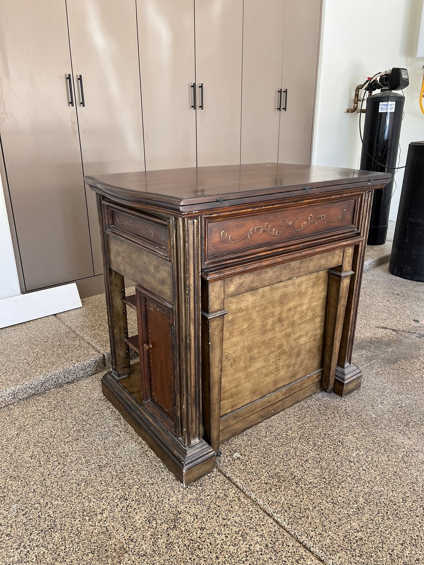 Table, Flip Top, Bar