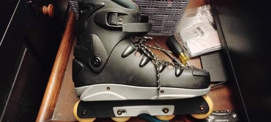 Razors Genesys Junior aggressive inline skates