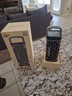 Turtlebox Bluetooth speaker