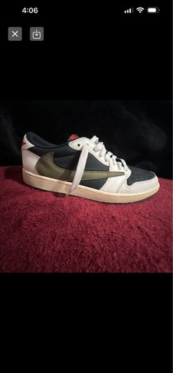 Travis Scott olive green