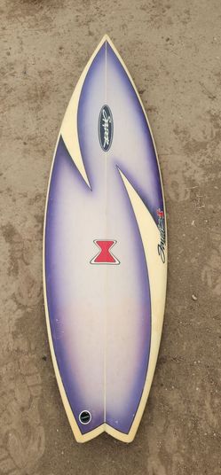 5 ft 8 spider surfboard